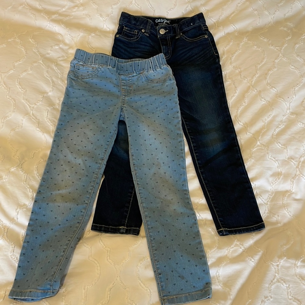 Bundle of 2 skinny Cat and Jack denim sz 6